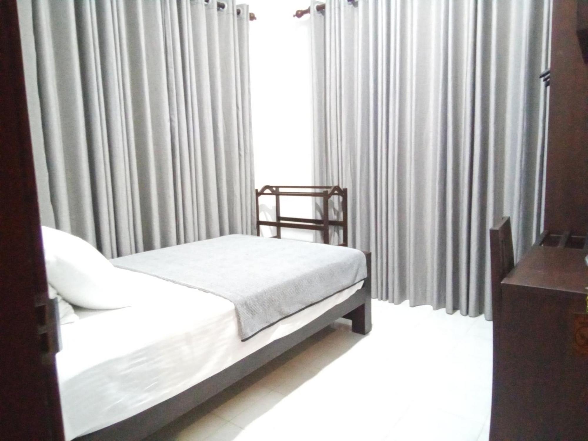 Bed and Breakfast The Moose Weligama Exterior foto